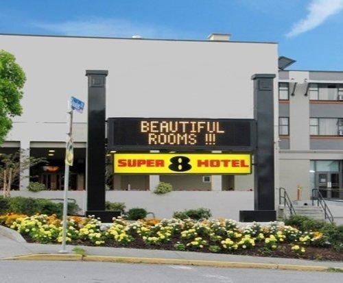 Мотель Super 8 Вікторія Екстер'єр фото